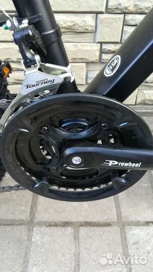 Велосипед Stark Router 27.3HD новый