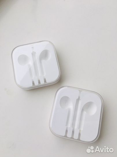 Коробка пластиковая для наушников apple 3 штуки