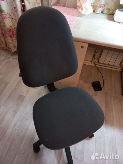 Компьютерное кресло