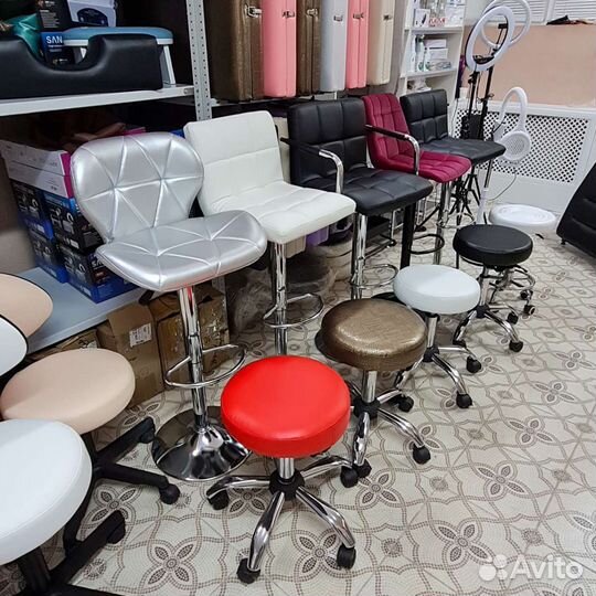 Барный стул для бровиста