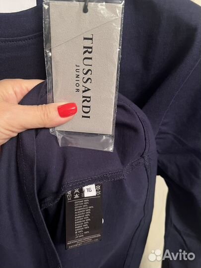 Лонгслив trussardi на подростка