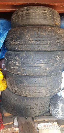 Bridgestone Dueler H/T 265/65 R17