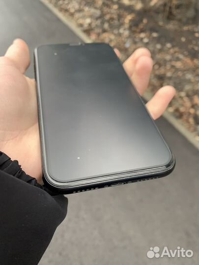 iPhone Xr, 128 ГБ