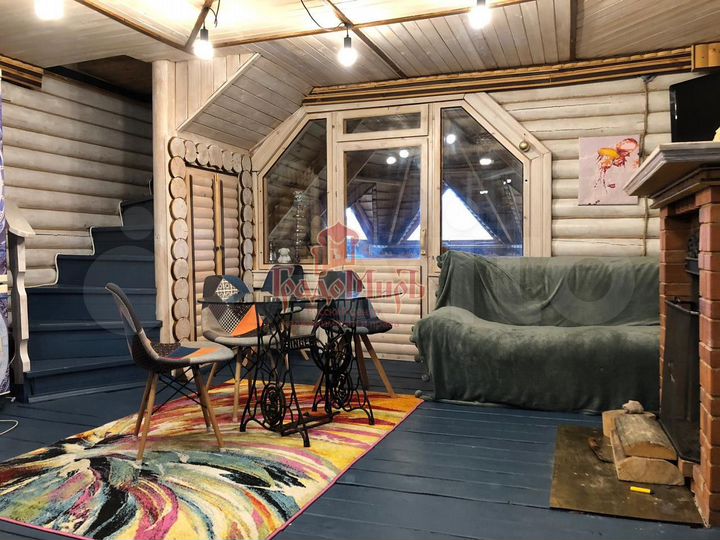 Дом 170 м² на участке 12 сот.