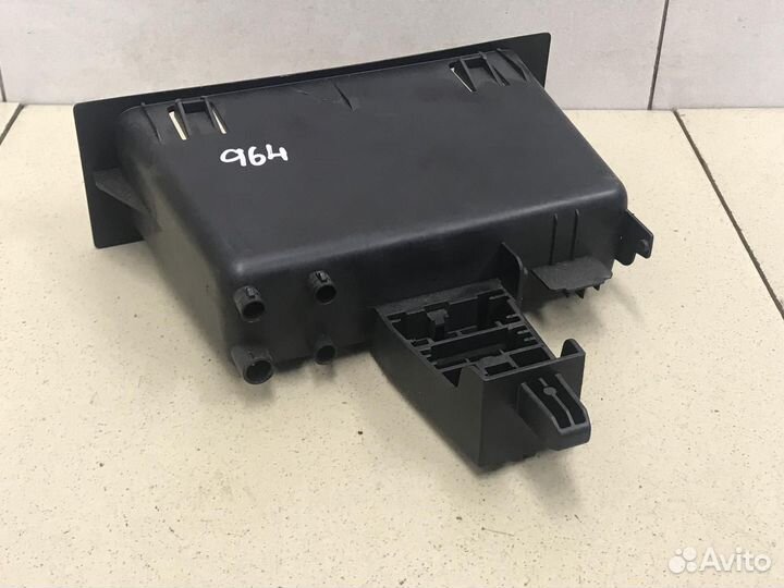 Ящик передней консоли Duster 2012