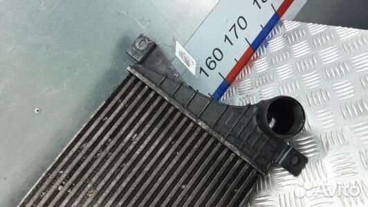 Радиатор интеркуллера jeep grand cherokee WK (XUK1