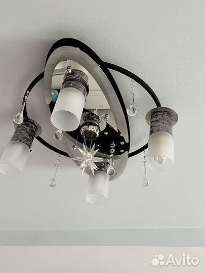 Светильник потолочный