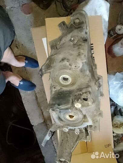 Фары на тойота камри