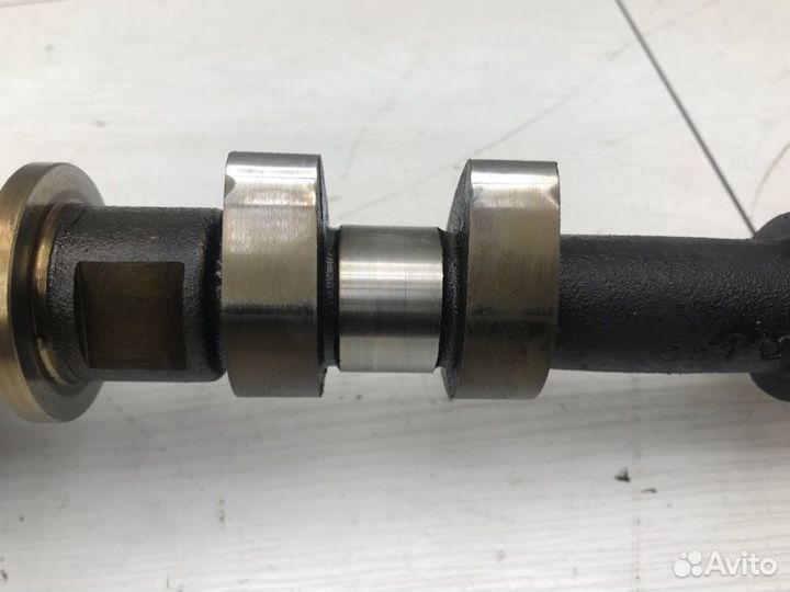 Распредвал выпускной Jaguar X-Type 1 2004