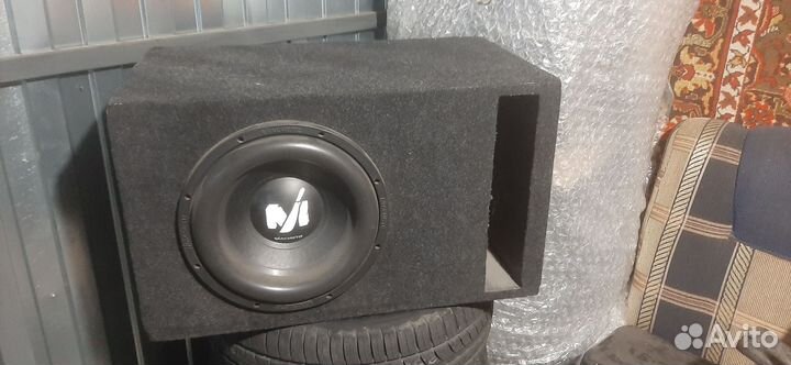 Сабвуфер 12