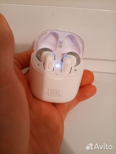 Беспроводные наушники Наушники JBL Tune 225 TWS