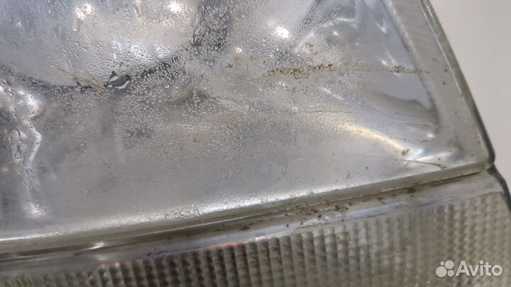 Фара (передняя) правая Jeep Grand Cherokee, 2002