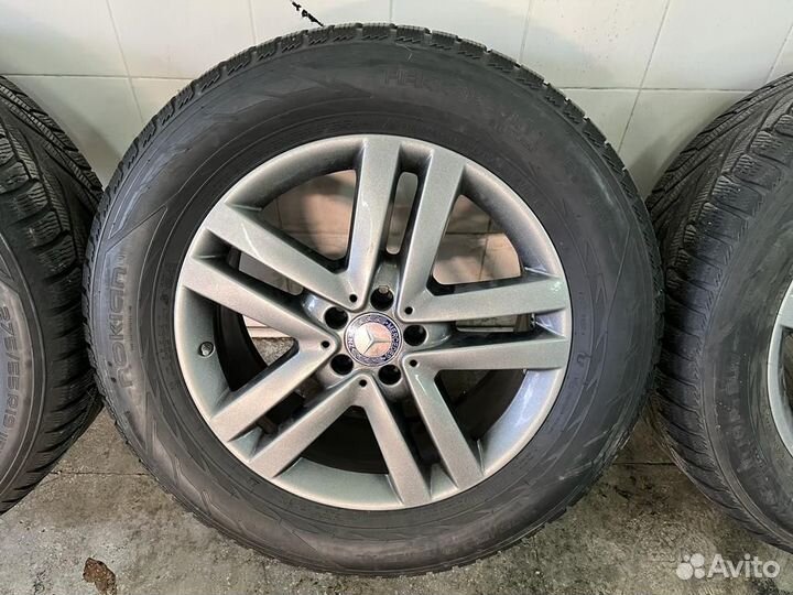 Продам диски с шинами на Мерседес ML, GL R19