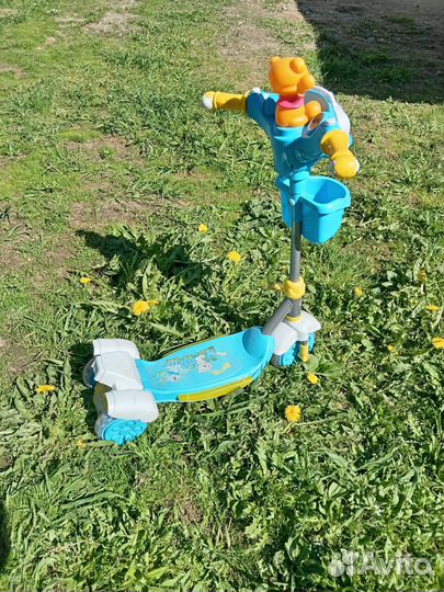 Самокат детский (со светом и музыкой)