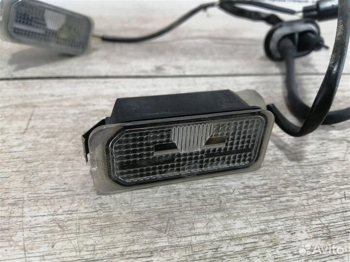 Фонарь подсветки номера Форд Фокус 2