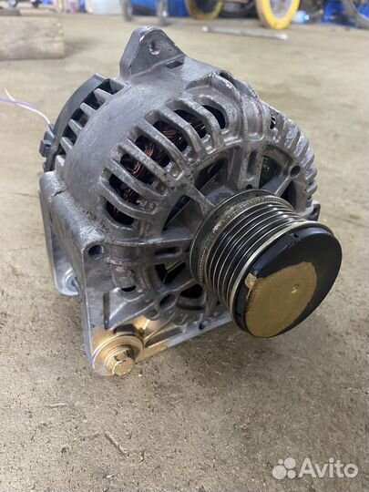 Генератор renault k9k 8200667608 1.5 dci