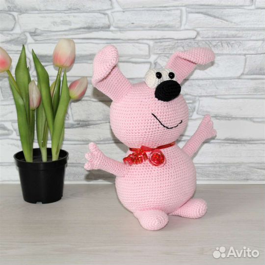 Игрушка вязаная крючком Заяц-Ушастик розовый