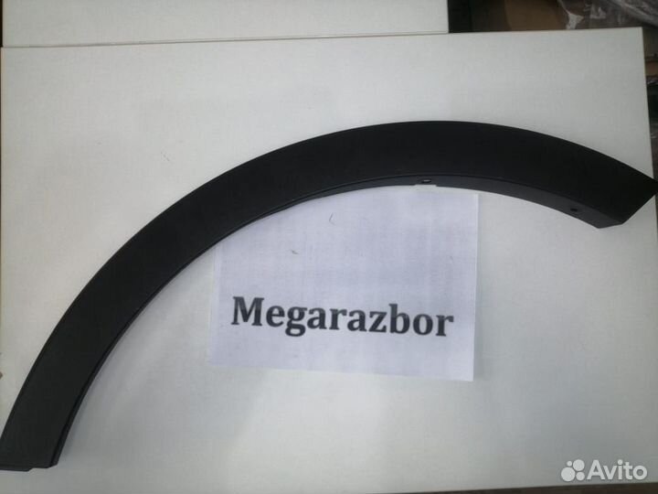 Молдинг арки крыла передний левый Sportage 3