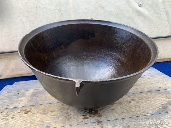 Казан чугунный 25 литроа СССР