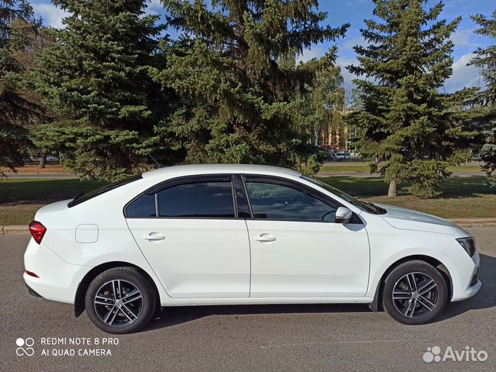 Skoda Rapid 1.6 AT, 2022, 33 300 км