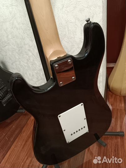 Фендер стратокастер