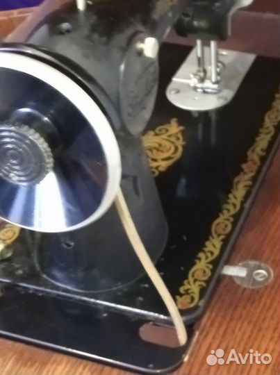 Швейная машина Подольск ножная