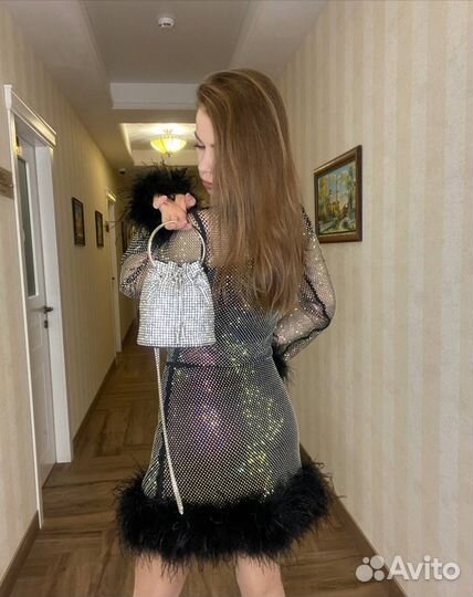 Вечернее платье