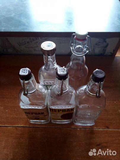 Бутылки с бугельной крышкой