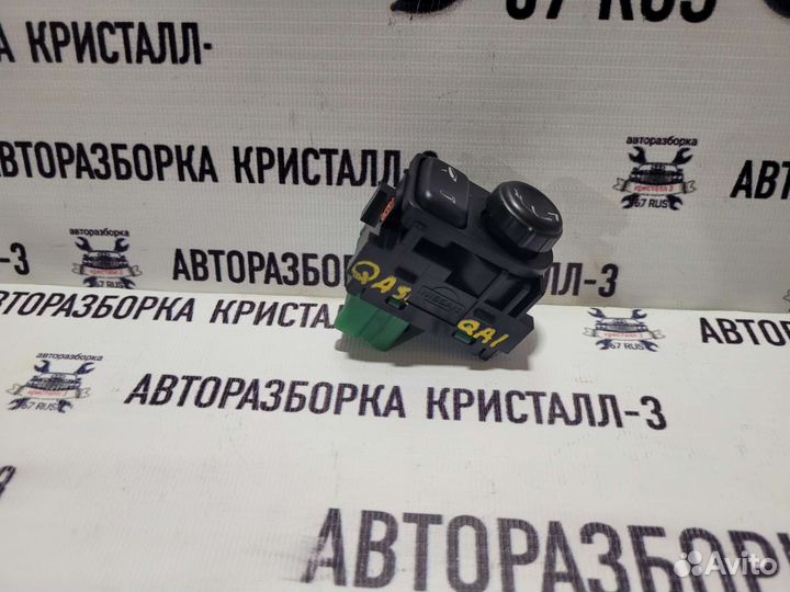 Блок управления зеркалами Nissan Qashqai j10