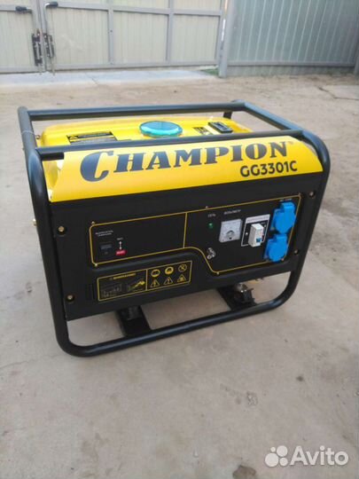 Бензиновый генератор Champion 3301C