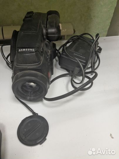 Видеокамеры samsung и sony