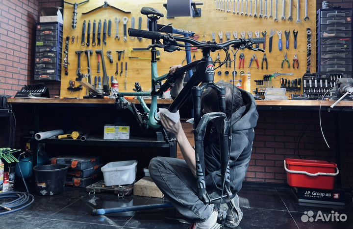 Велоремонт Ремонт велосипедов ремонт самокатов