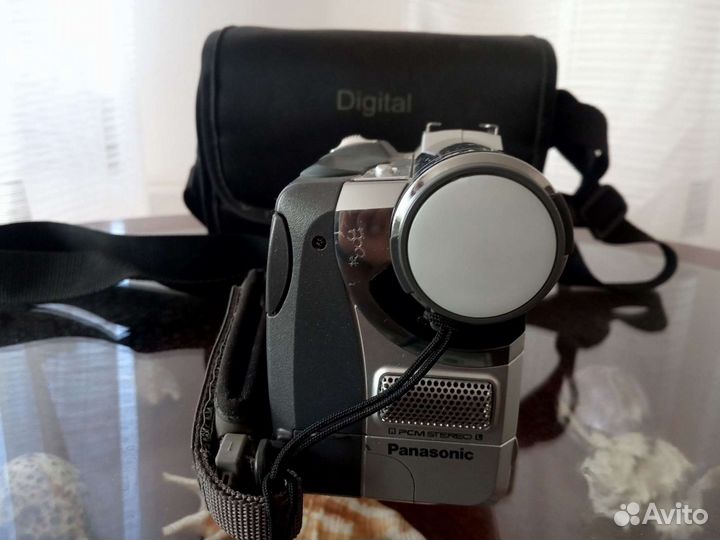 Видеокамера Panasonic NV-GS5