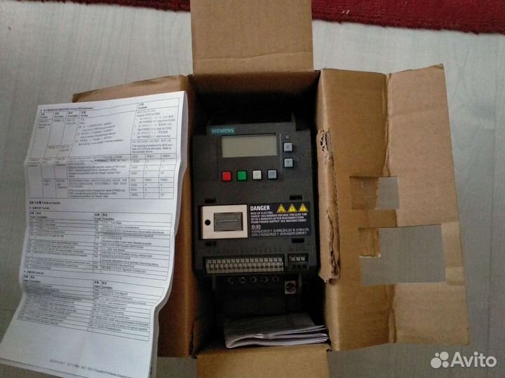 Преобразователь частоты siemens(1,1kW 3AC 400V)