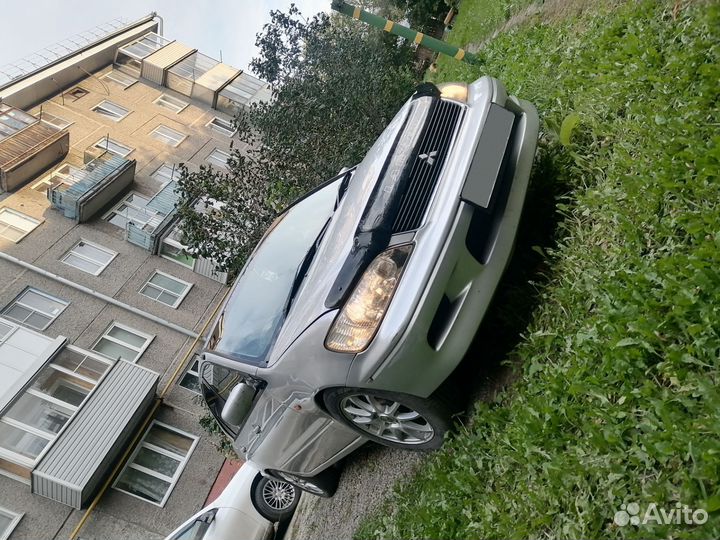 Mitsubishi Lancer Cedia 1.8 AT, 2002, битый, 274 000 км