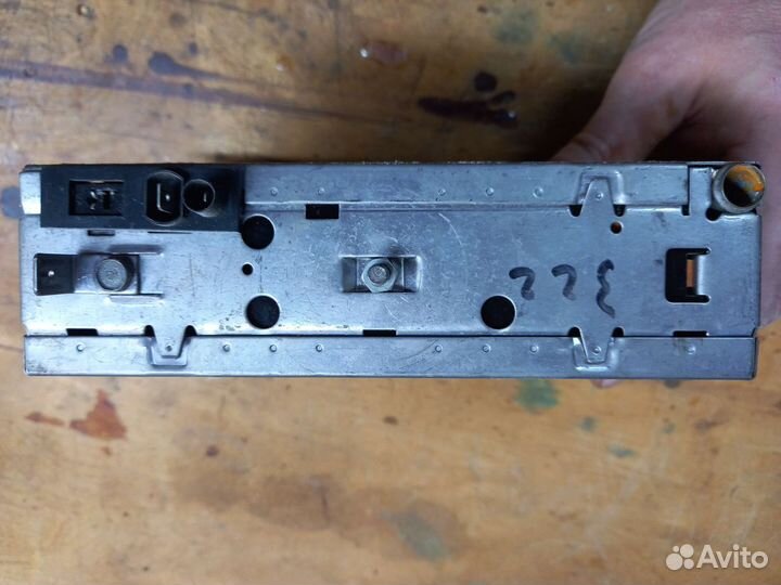 Радиоприёмник Ford в автодом Fendt