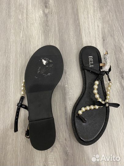 Босоножки женские