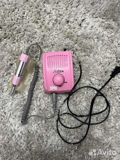 Аппарат для маникюра и педикюра