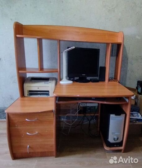 Компьютерный стол бу