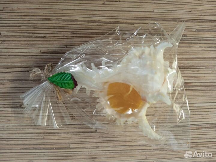 Свеча в натуральной раковине