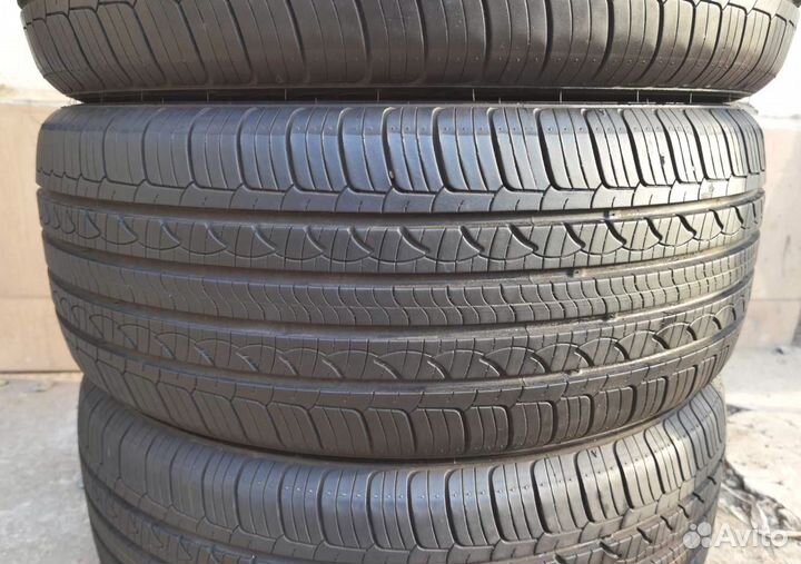 Nexen N'Priz AH8 215/55 R17 94V