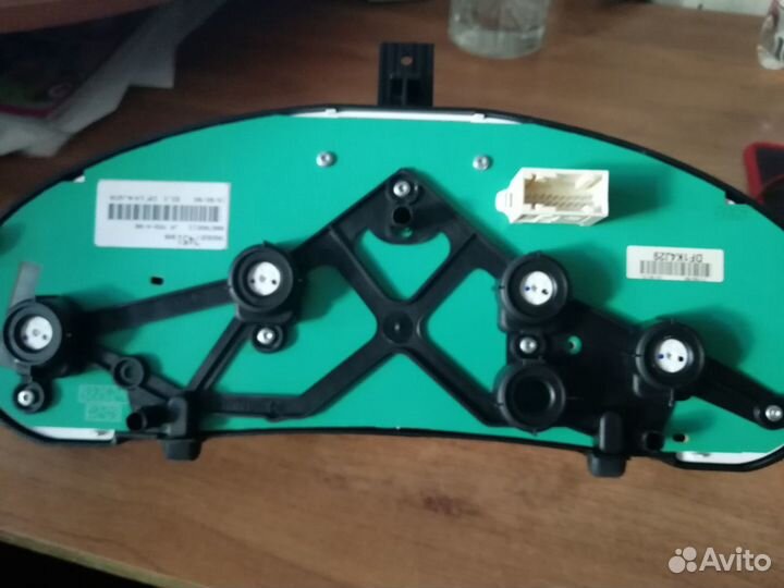 Панель (щиток) приборов