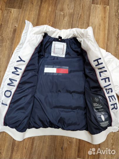 Томми hilfiger пуховик