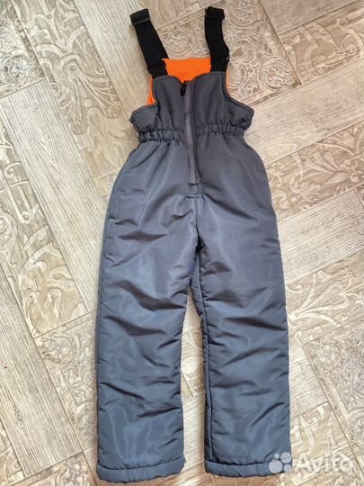 Зимний костюм для девочки