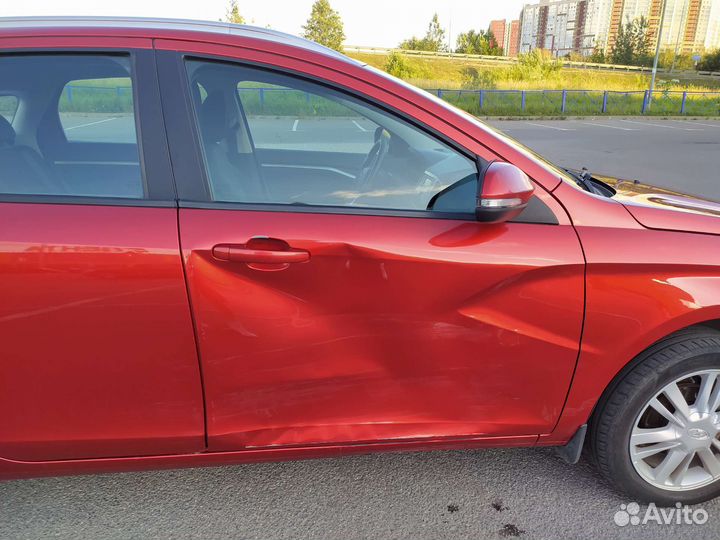 Дверь передняя vesta