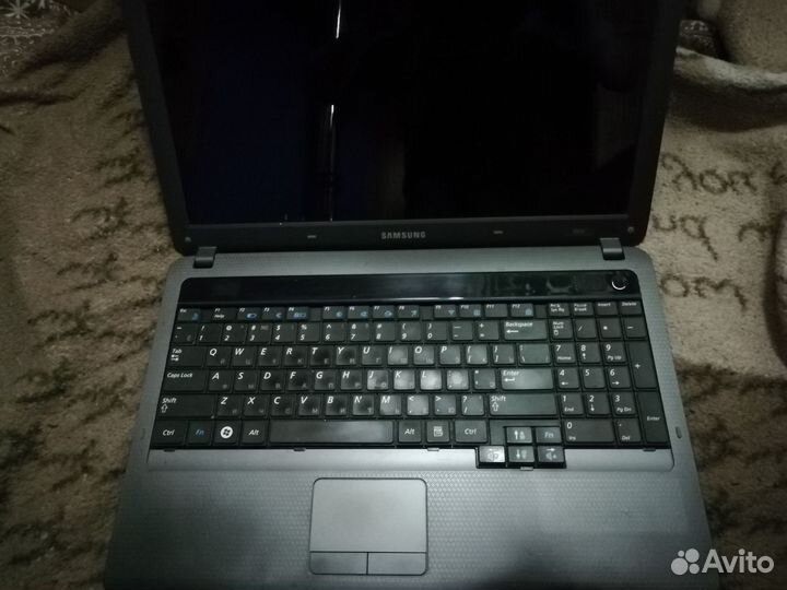 Ноутбук Samsung R525 (под восстановление, ремонт)
