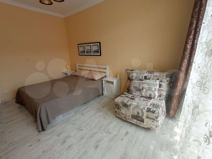 1-к. квартира, 43,3 м², 2/5 эт.