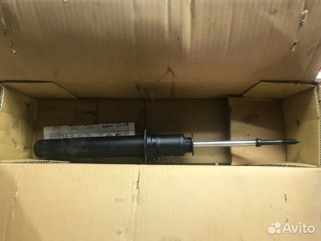 Амортизатор передний Mitsubishi Galant 1996-2005