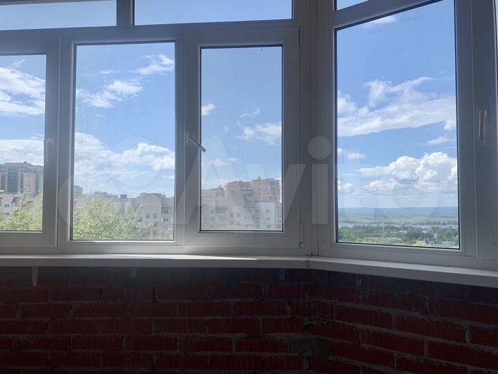 1-к. квартира, 42 м², 8/12 эт.