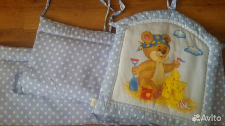 Бортики в кровать